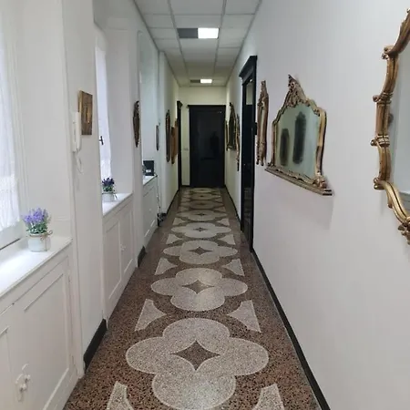 Apartment Viaggio Segreto Genua